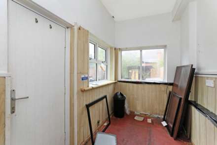 Fountain Street, Morley, Image 6