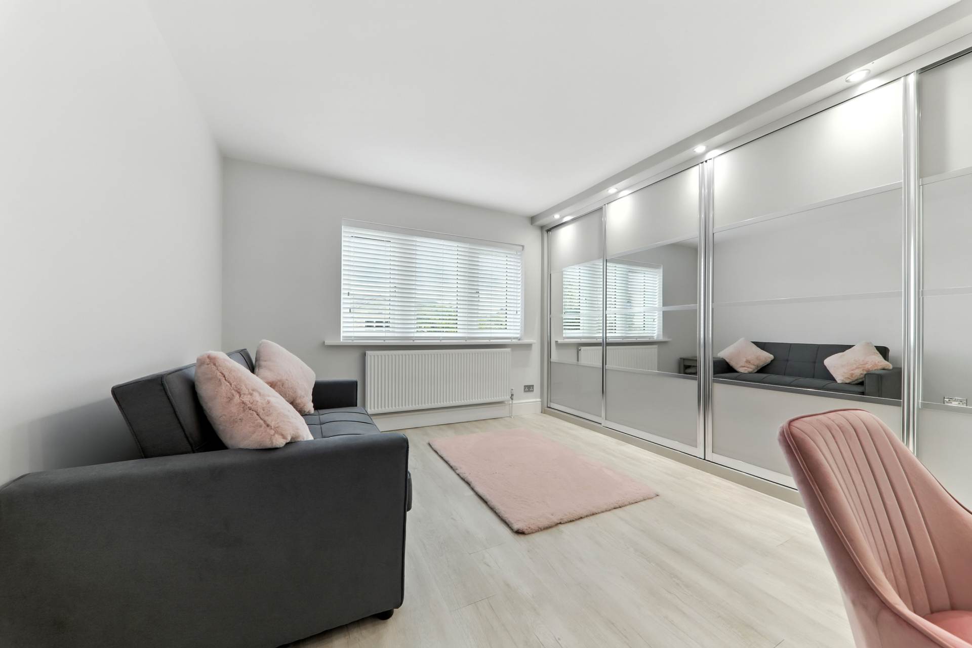 Waterwood Close, Tingley, Image 15