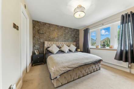 Waterwood Close, Tingley, Image 12