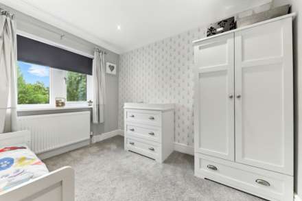 Waterwood Close, Tingley, Image 16