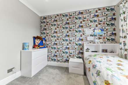 Waterwood Close, Tingley, Image 17