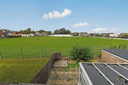 Kingsdale Gardens, Drighlington, Image 14
