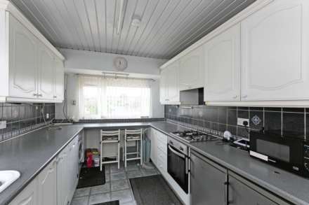 Kingsdale Gardens, Drighlington, Image 2