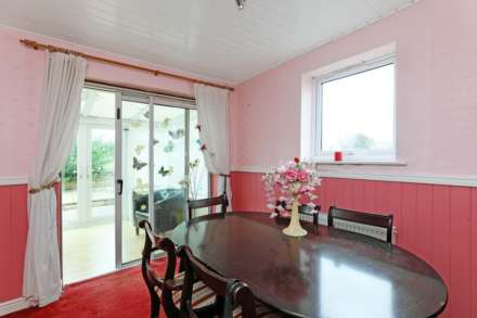 Kingsdale Gardens, Drighlington, Image 6