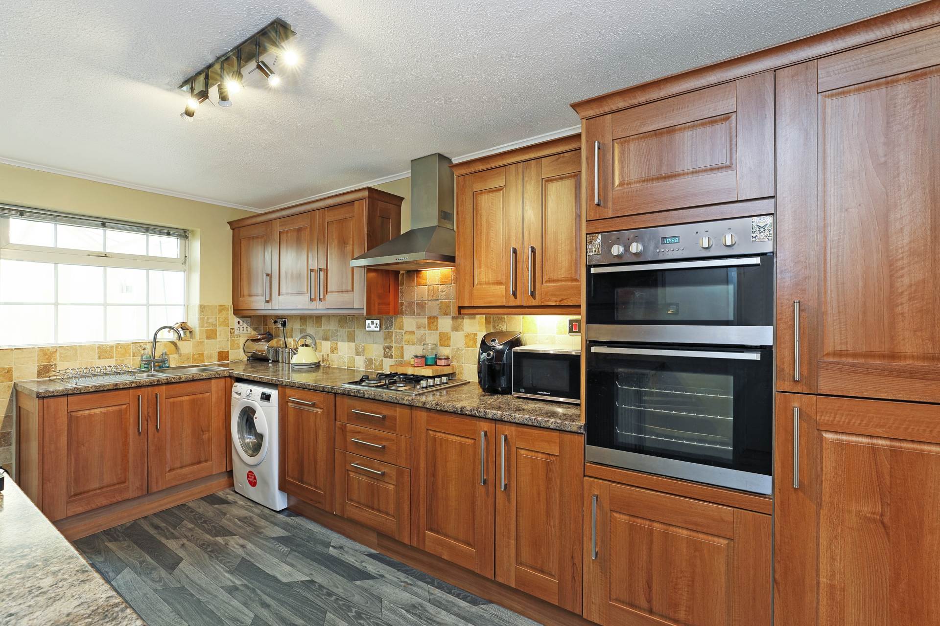 Landseer Avenue, Wakefield, Image 5