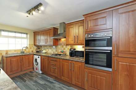 Landseer Avenue, Wakefield, Image 5