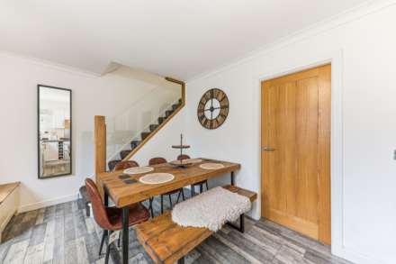 Spring View, Leeds, Image 6