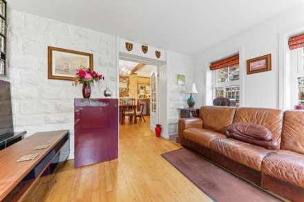 Laneside Cottage, Laneside, Churwell, Image 7