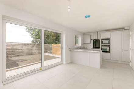 Chidswell Lane, Dewsbury, Image 6