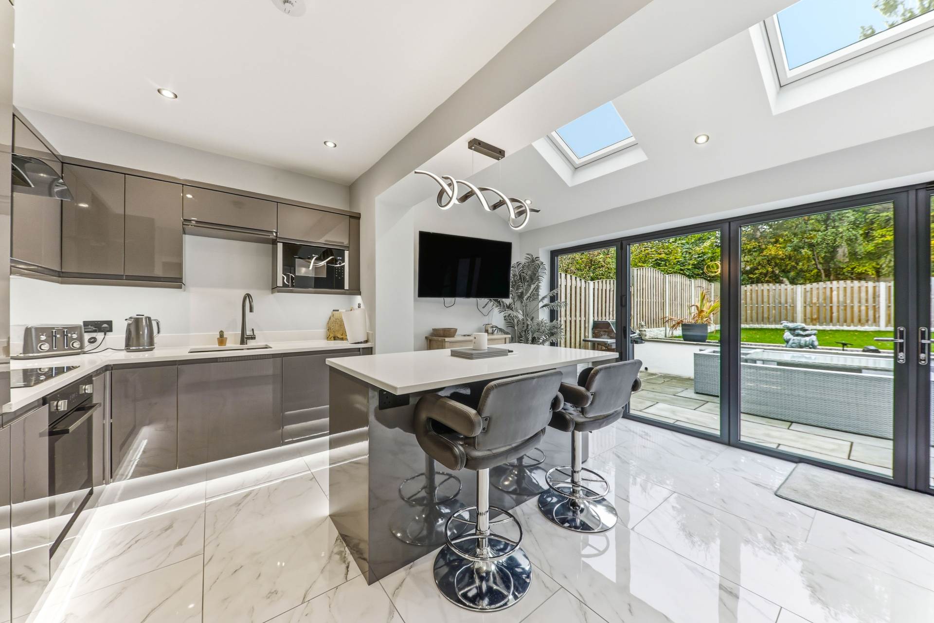 Spring Avenue, Morley, Image 1
