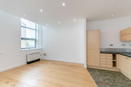 Cavendish Court, Image 3