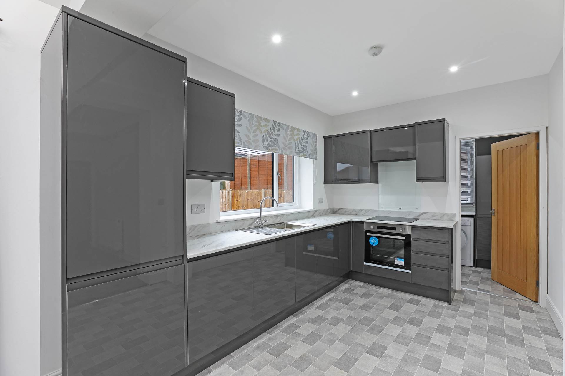 Sunnyside, Tingley, Image 4