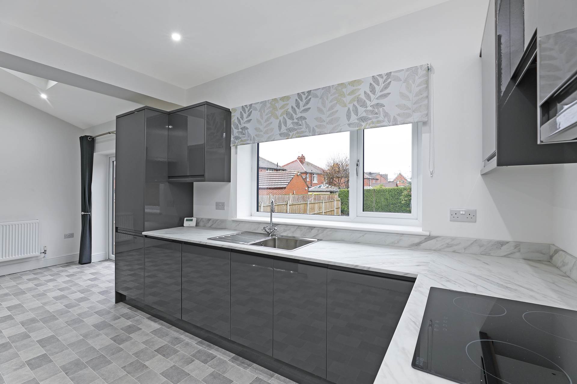 Sunnyside, Tingley, Image 5