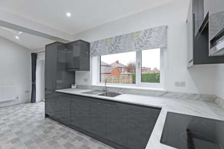 Sunnyside, Tingley, Image 5