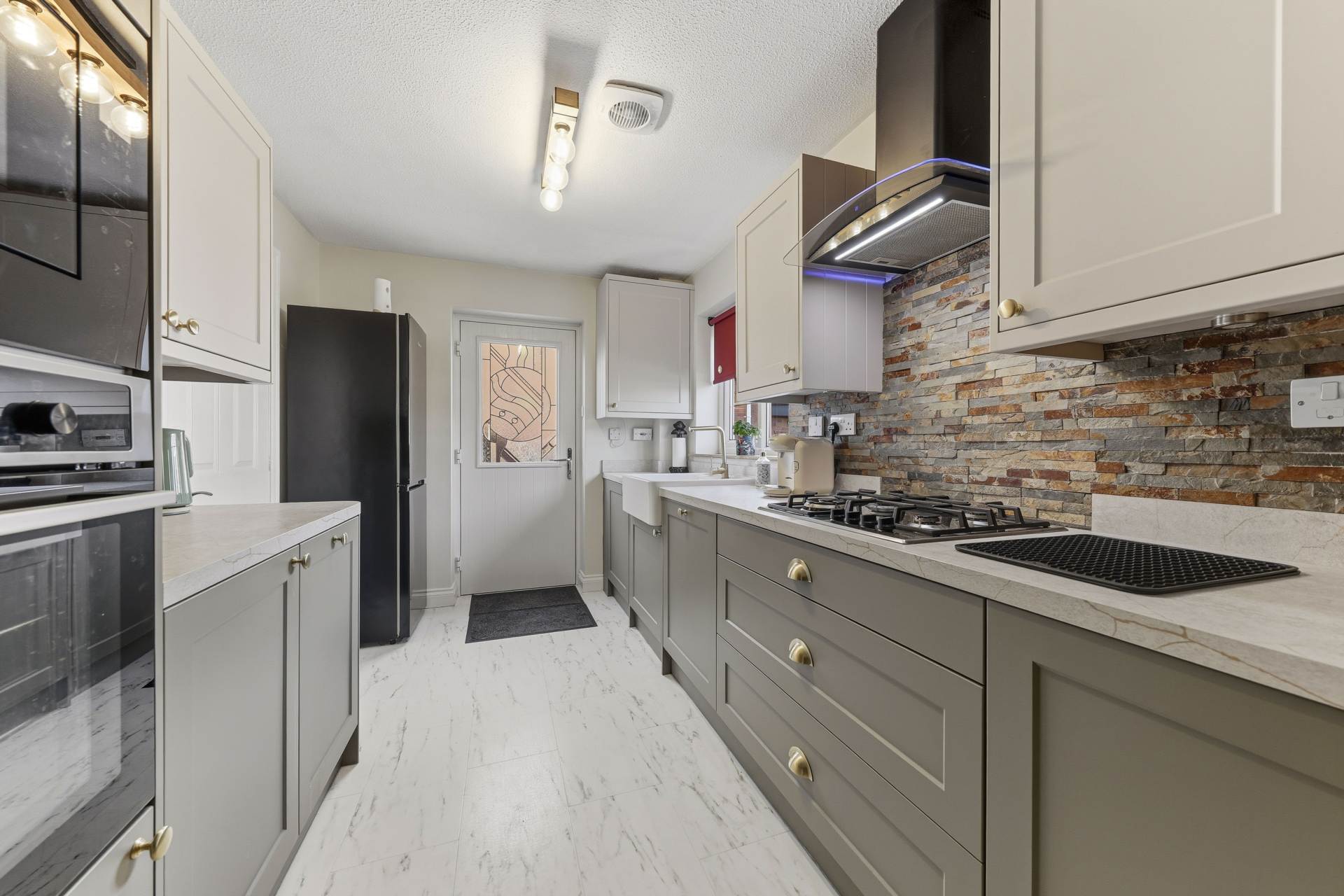 Churchgate, Gildersome, Image 4