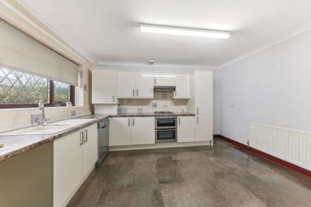 Westerton Road, Tingley, Image 3