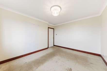 Westerton Road, Tingley, Image 8