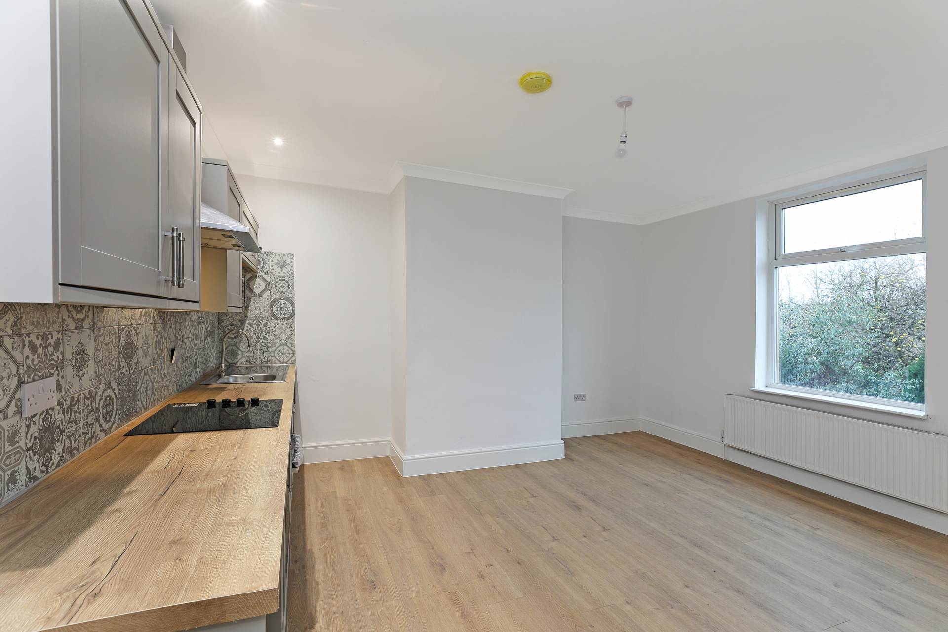 Bromley Street, Batley, Image 3