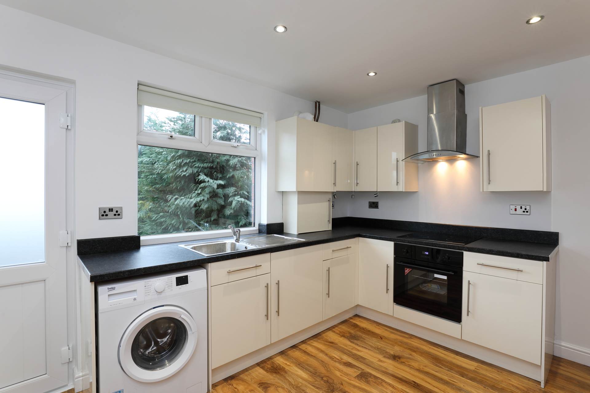 Wide Lane, Morley, Image 2