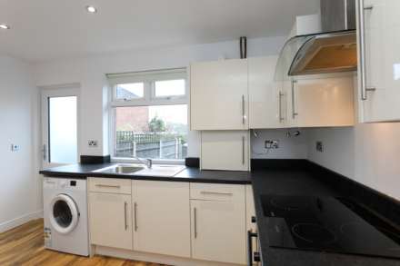 Wide Lane, Morley, Image 4