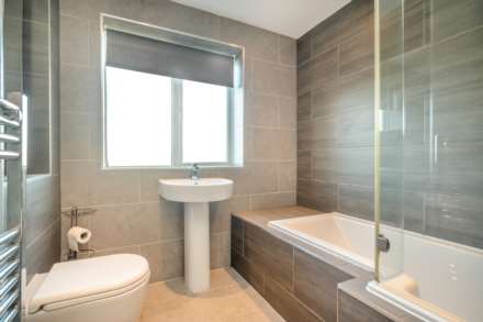 Street Lane, Gildersome, Image 14