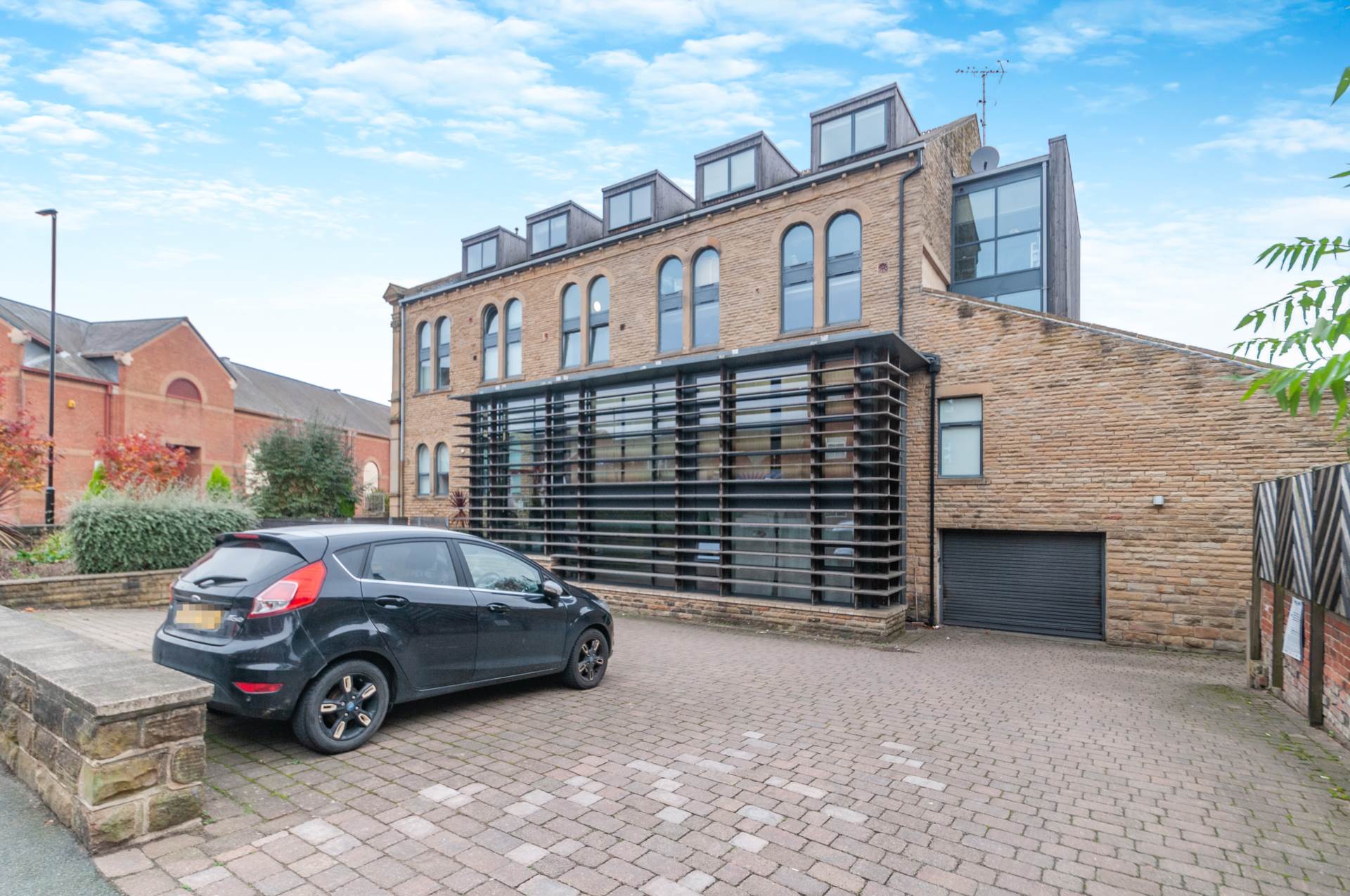 Chapel Loft,    Commercial Street, Morley, Image 1