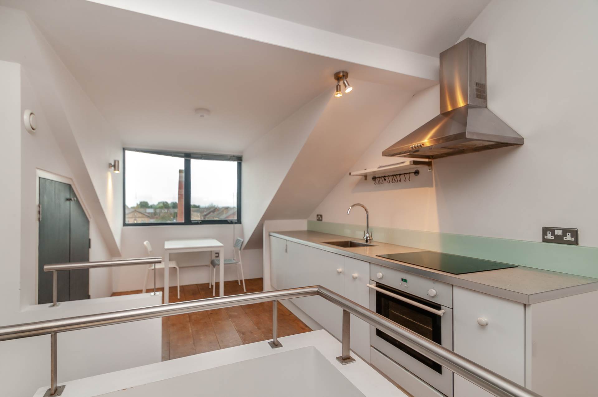 Chapel Loft,    Commercial Street, Morley, Image 3