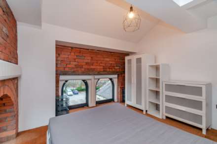 Chapel Loft,    Commercial Street, Morley, Image 11