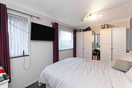 Redhall Close, Beeston, Image 5