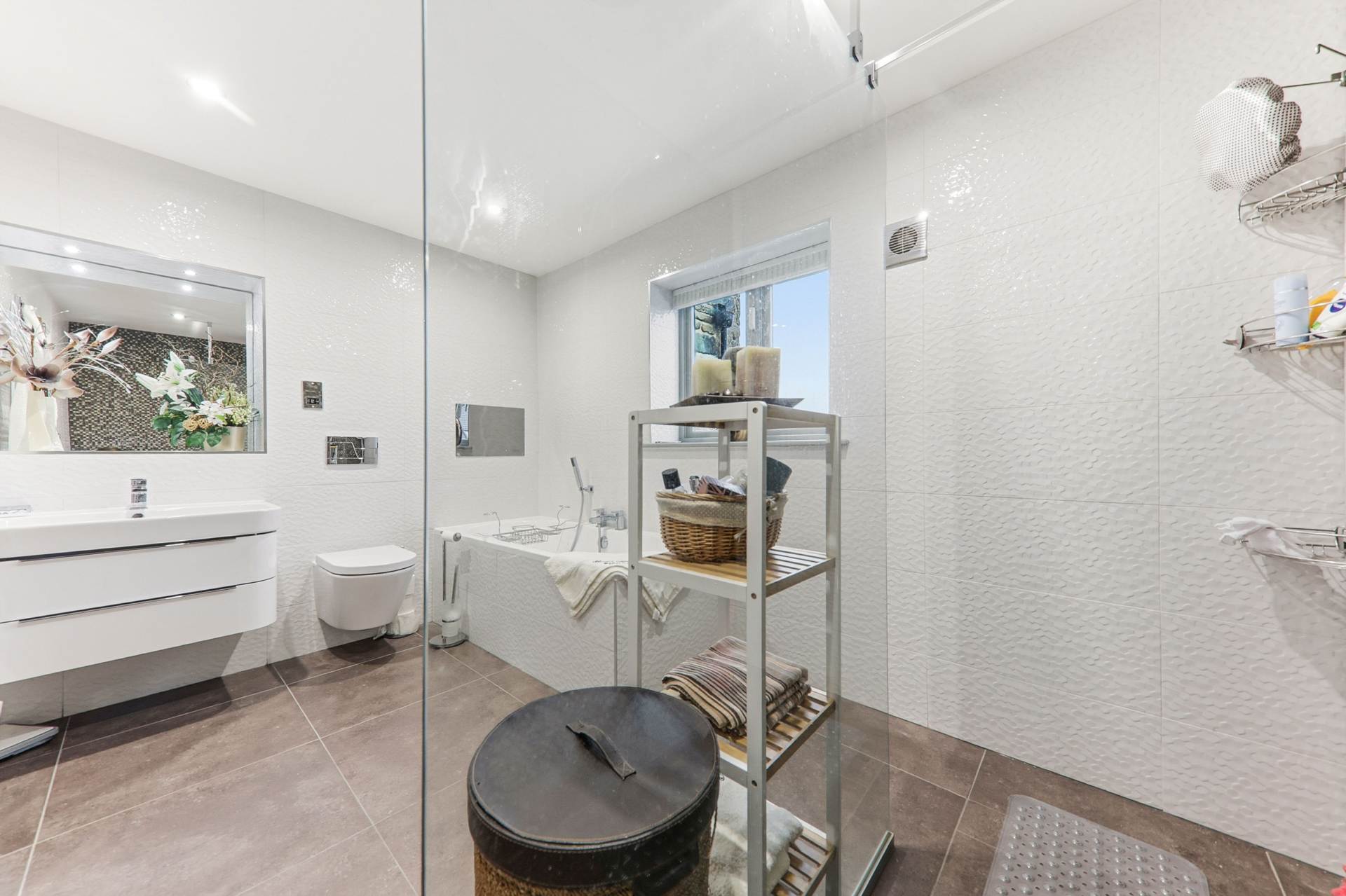 Howley Hall Farm, Golf Lane, Morley, Image 26