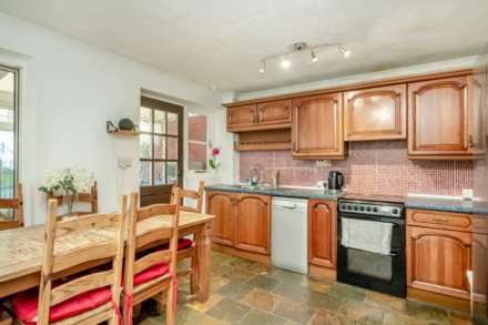 Coteroyd Avenue, Churwell, Image 3