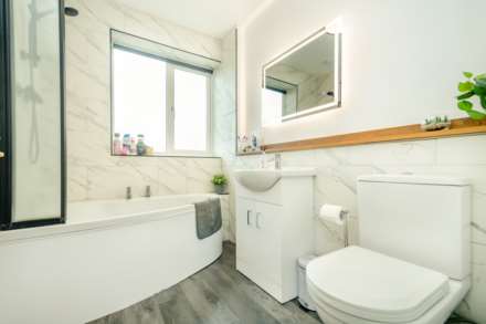 Coteroyd Avenue, Churwell, Image 6