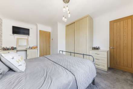 Teal Drive, Morley, Image 13