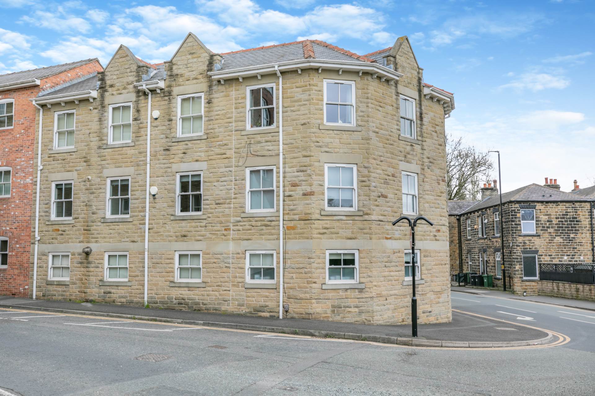 Rhodes Court, Morley, Image 10