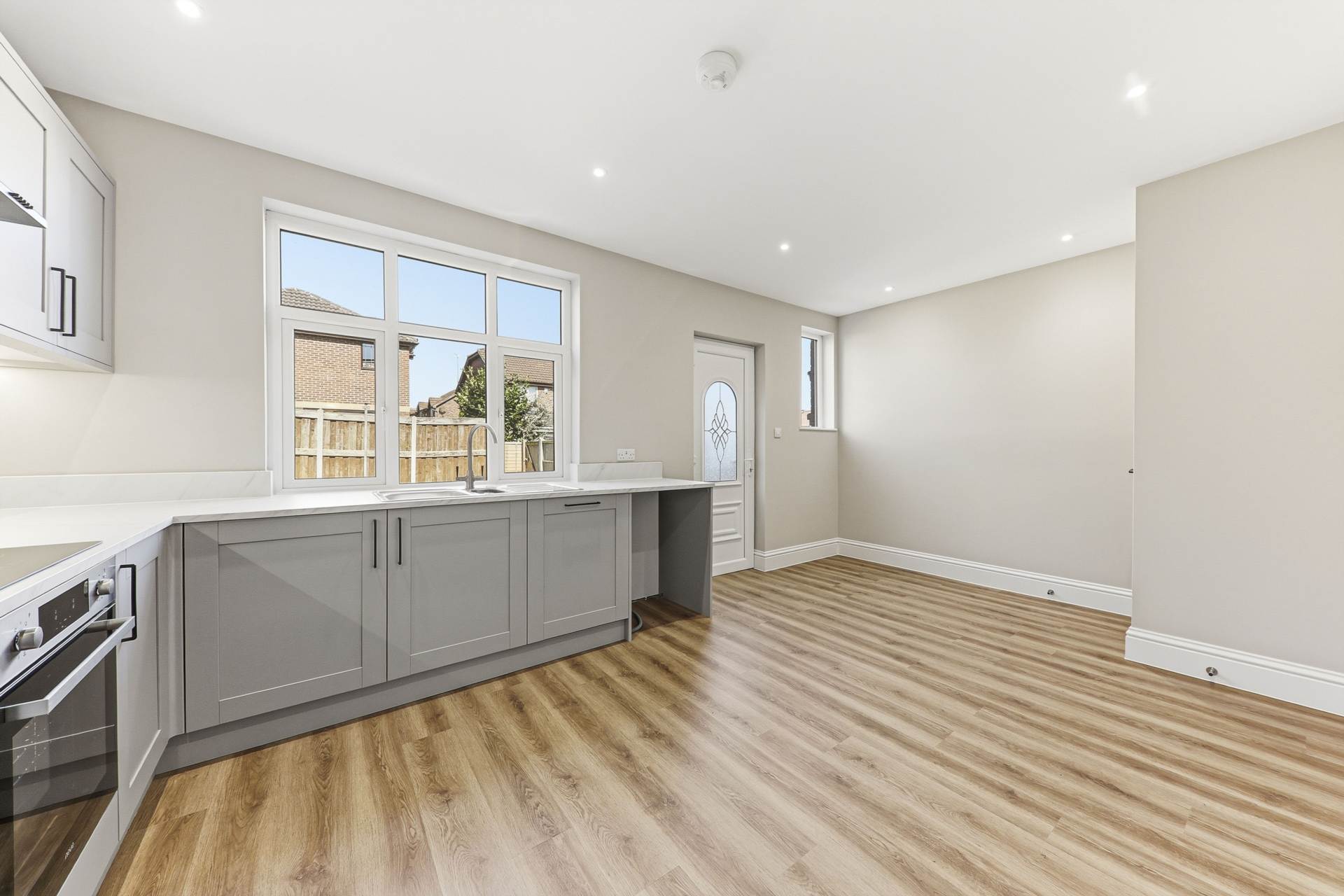 Bruntcliffe Lane, Morley, Image 9