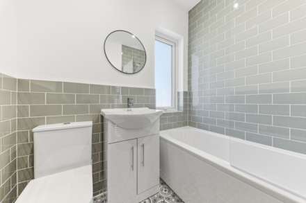 Bruntcliffe Lane, Morley, Image 13