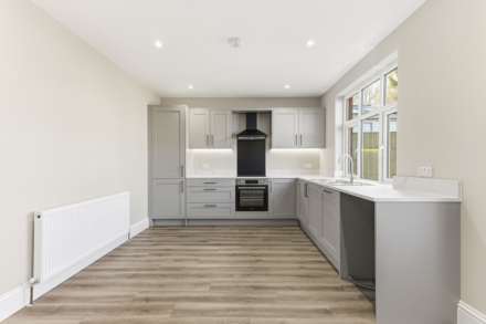 Bruntcliffe Lane, Morley, Image 8