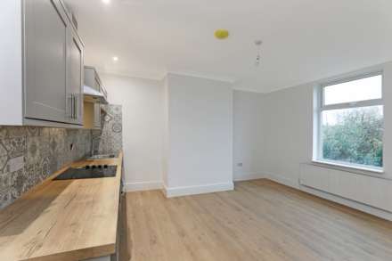 Bromley Street, Batley, Image 3