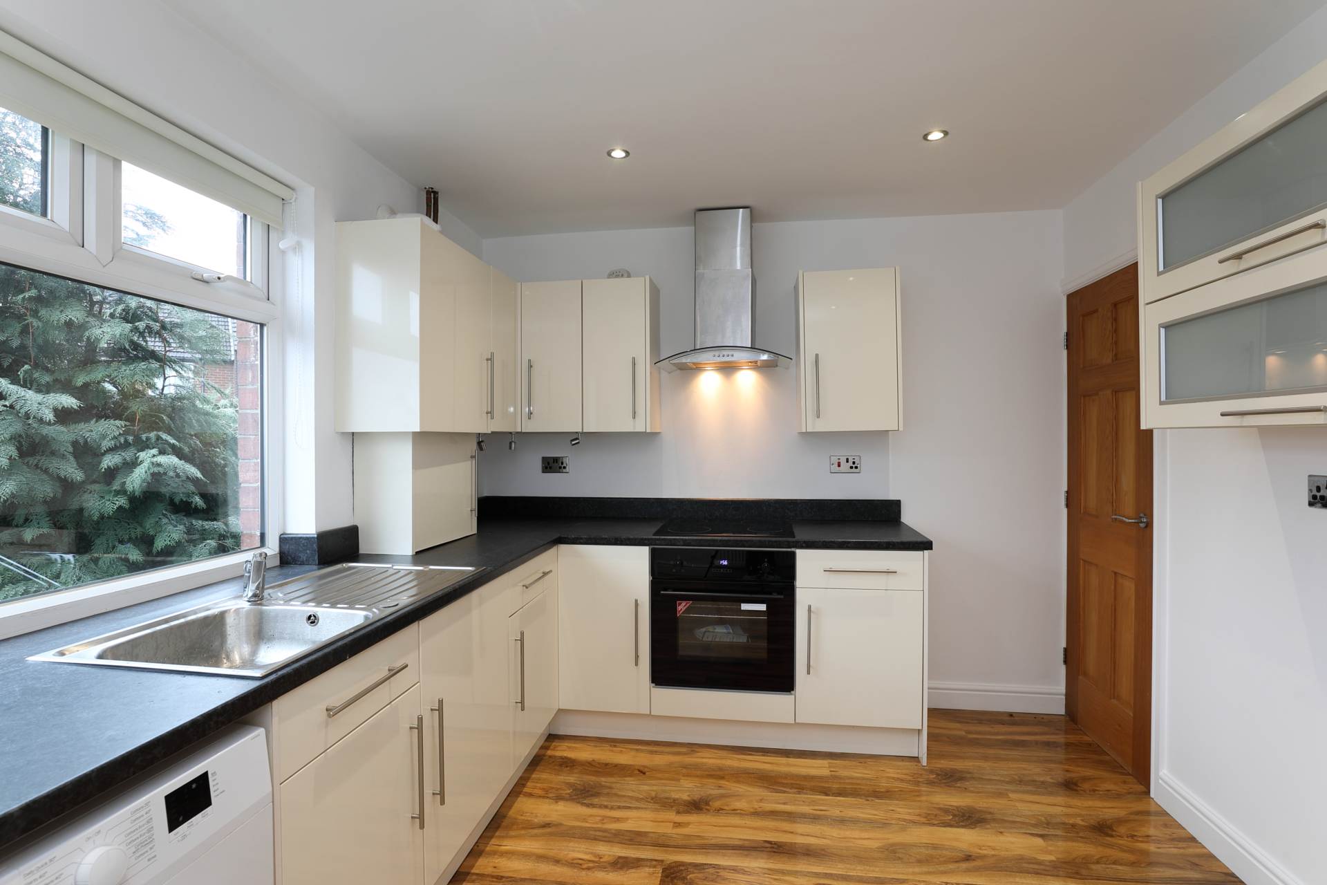 Wide Lane, Morley, Image 3