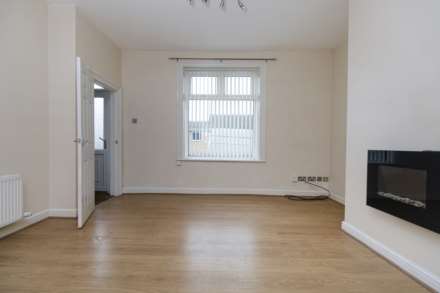 Mill Street, Birstall, Batley, WF17 9AX, Image 2