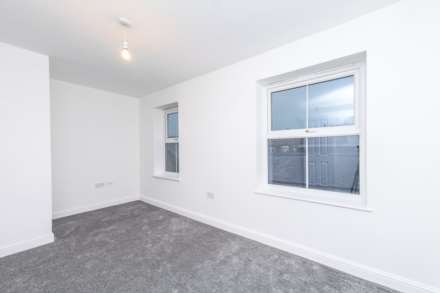 Orchard Street West, Longwood, Image 10