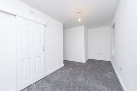 Orchard Street West, Longwood, Image 8