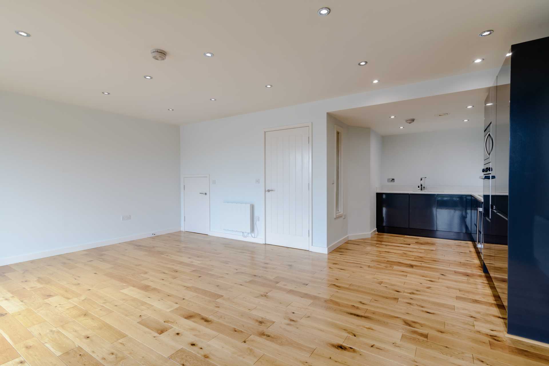 Tate House Apartment 63, 5-7 New York Road, Leeds, LS2 7QW, Image 4