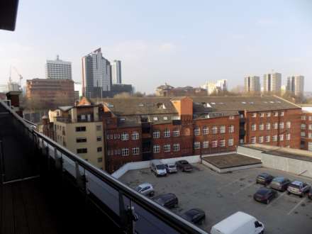Tate House Apartment 63, 5-7 New York Road, Leeds, LS2 7QW, Image 12