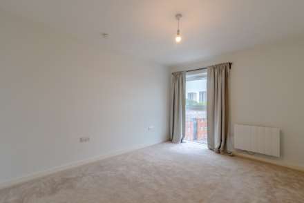 Tate House Apartment 63, 5-7 New York Road, Leeds, LS2 7QW, Image 7