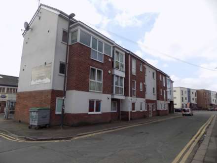2 Bedroom Flat, Dunbar House, 17 Grove Road, Wakefield, WF1 1NP