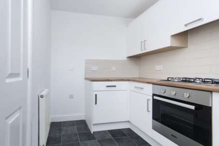 Sandmead Way, Churwell, Image 3
