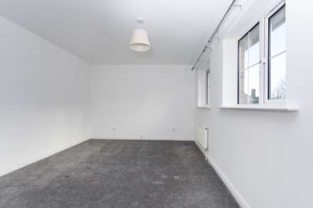 Sandmead Way, Churwell, Image 8