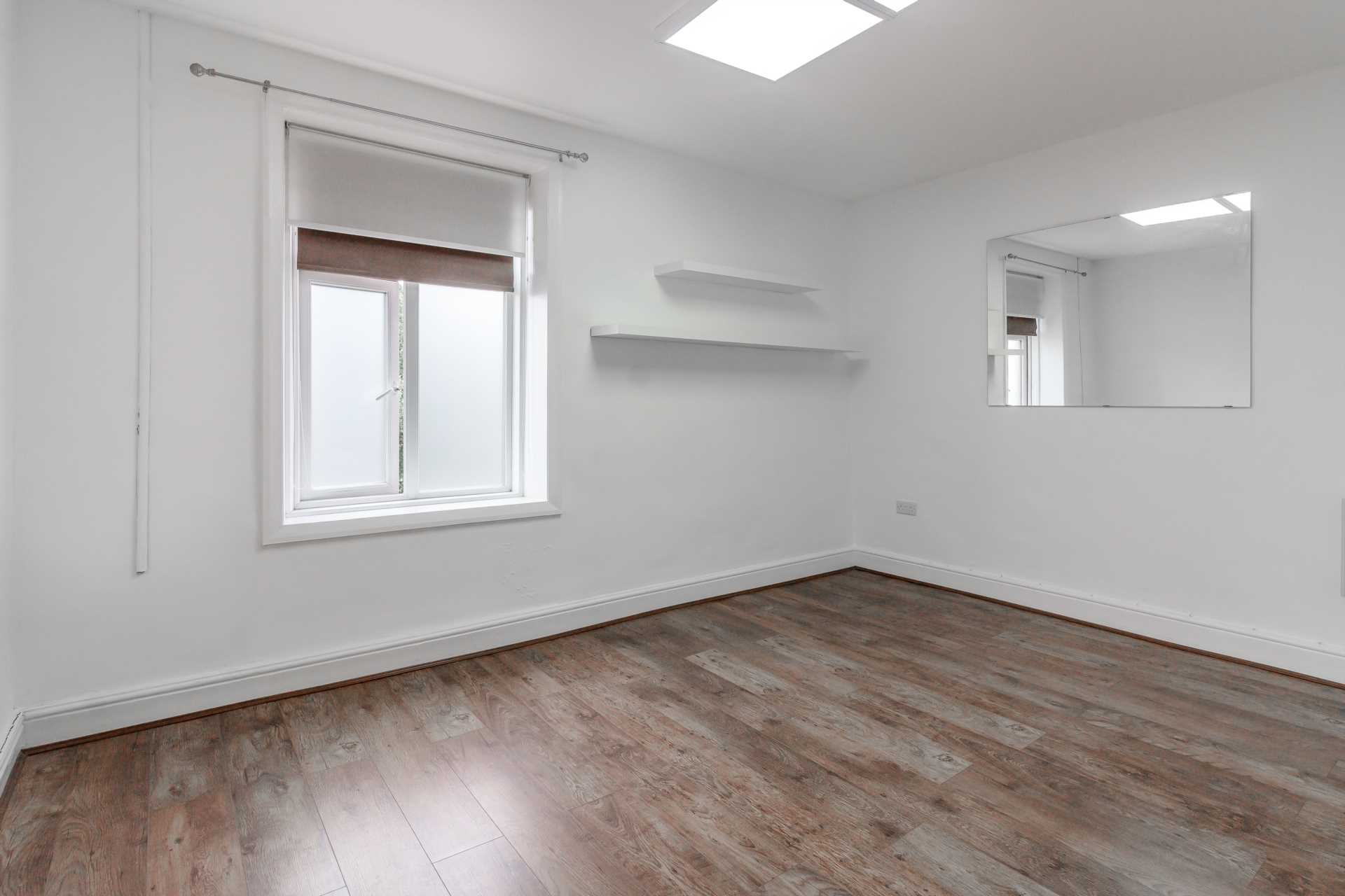 Sheffield Road, Hoyland, S74 0DQ, Image 6