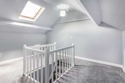 Sheffield Road, Hoyland, S74 0DQ, Image 10